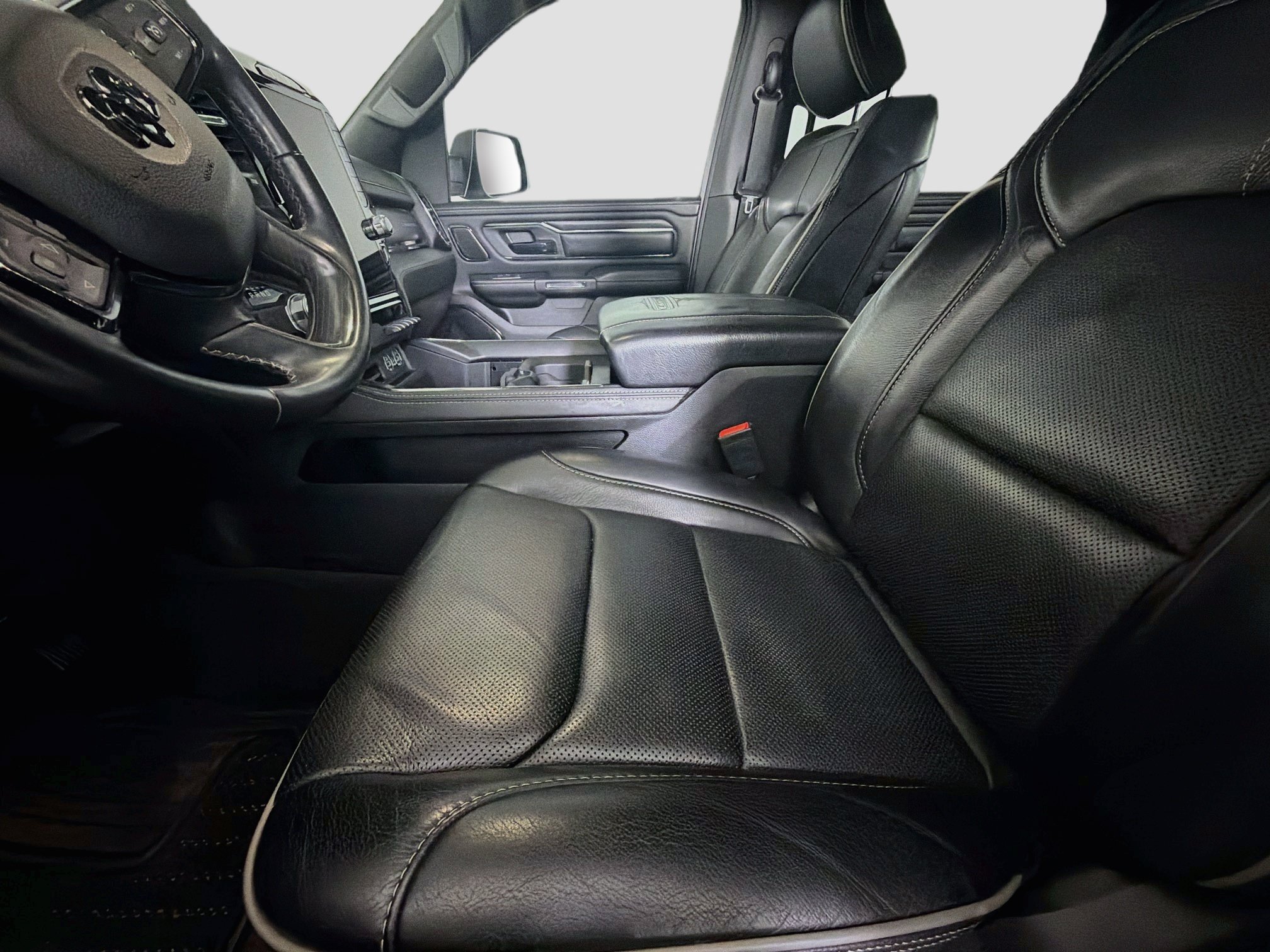 Used 2023 RAM 1500 Limited RWD image 13