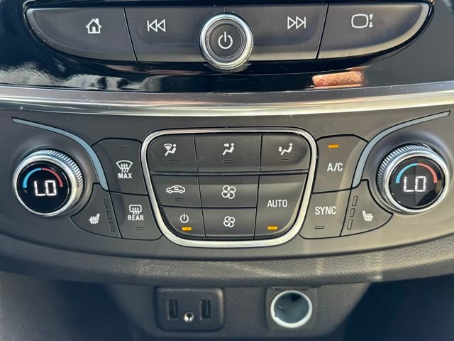 Certified 2023 Chevrolet Traverse LT AWD/4WD image 15
