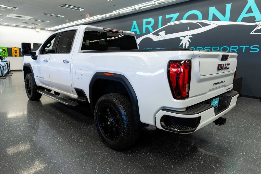 Used 2020 GMC Sierra 2500 Denali w/ Denali Ultimate Package image 9