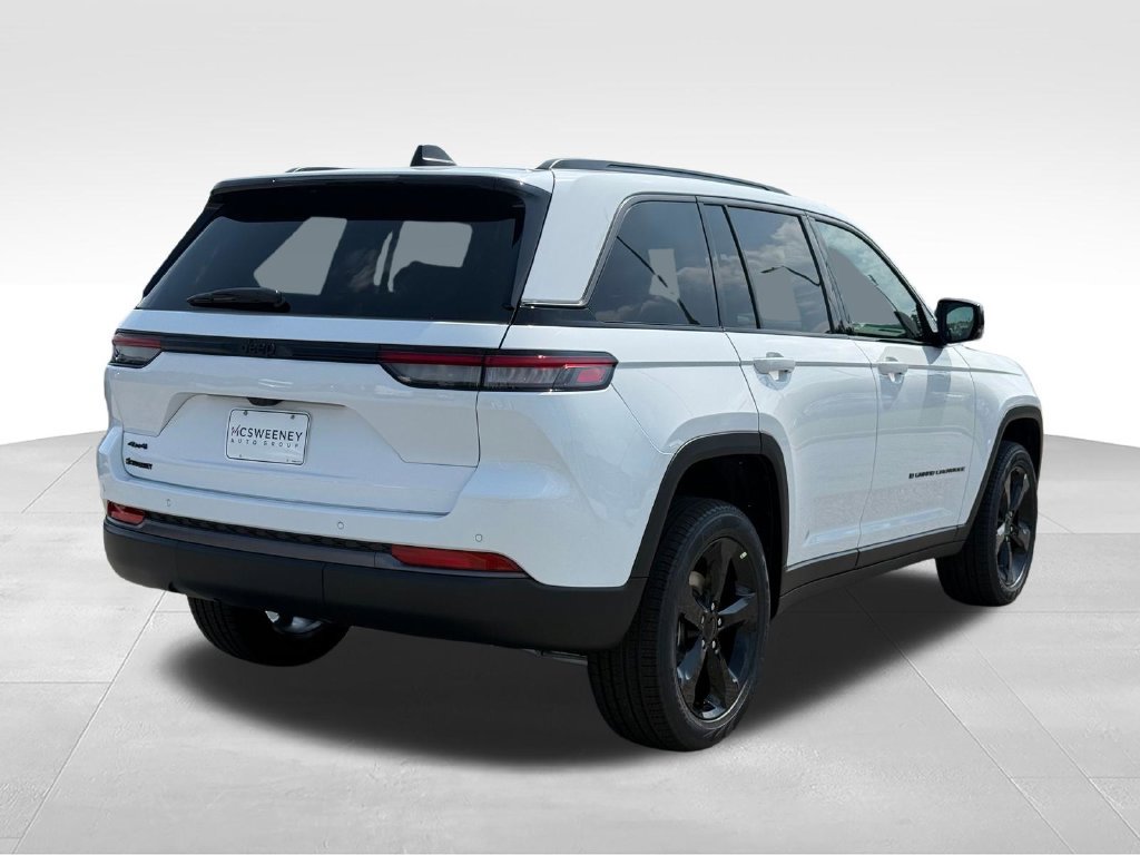New 2026 Jeep Grand Cherokee Limited w/ Limited Altitude Package AWD/4WD image 29
