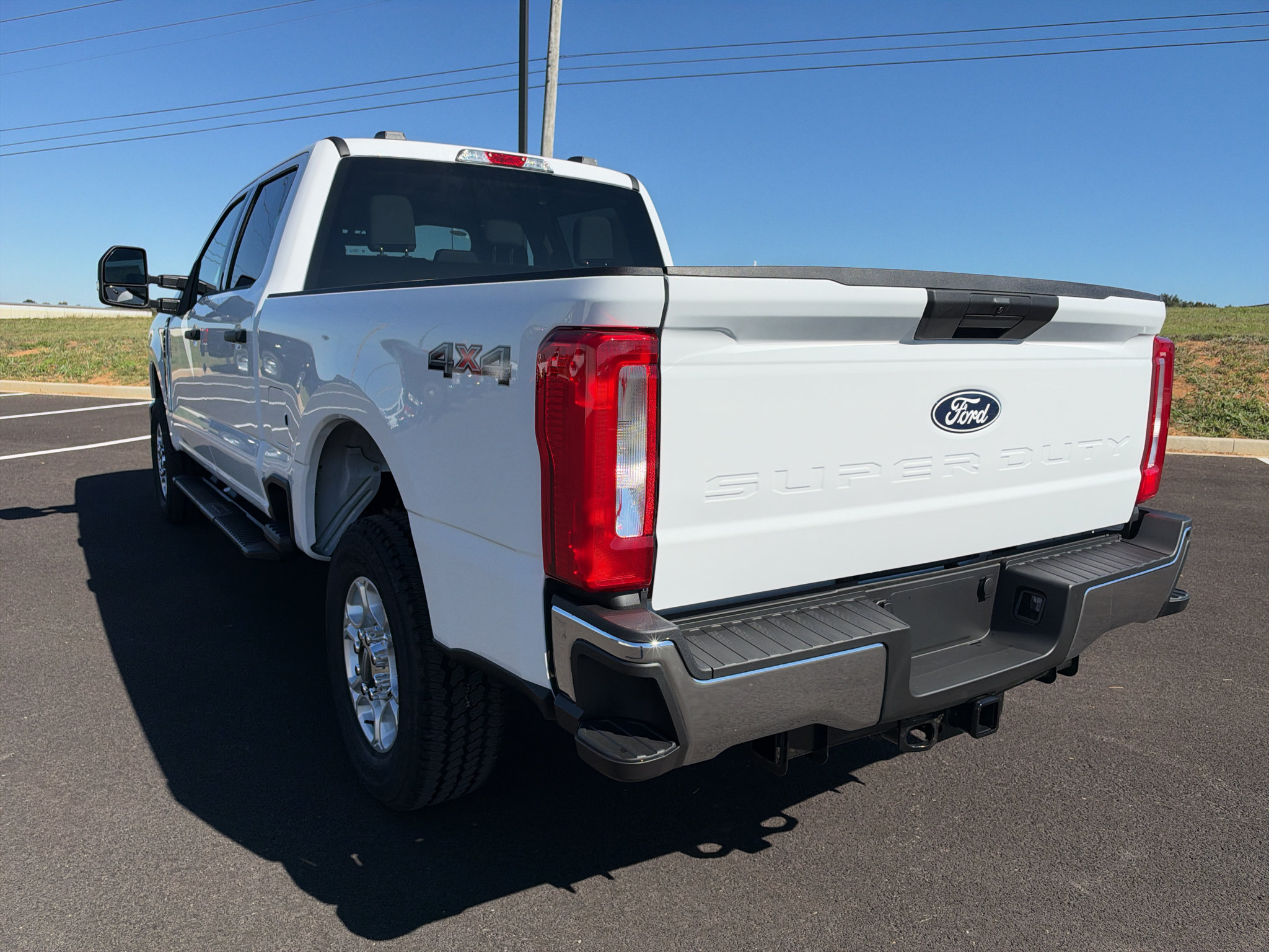 New 2027 Ford F250 XLT AWD/4WD image 7