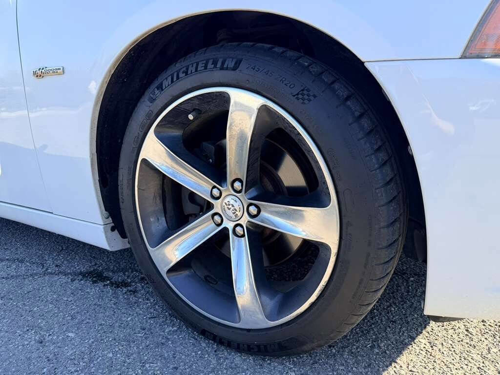 Used 2014 Dodge Charger R/T image 23