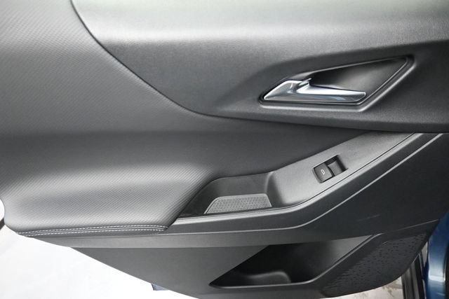 Used 2025 Chevrolet Equinox LT w/ Convenience Package II FWD image 19
