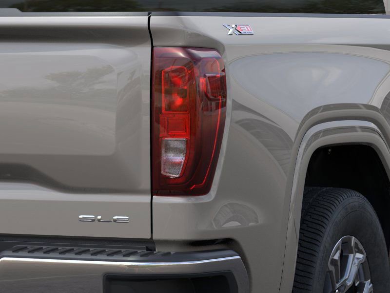New 2026 GMC Sierra 1500 SLE image 11