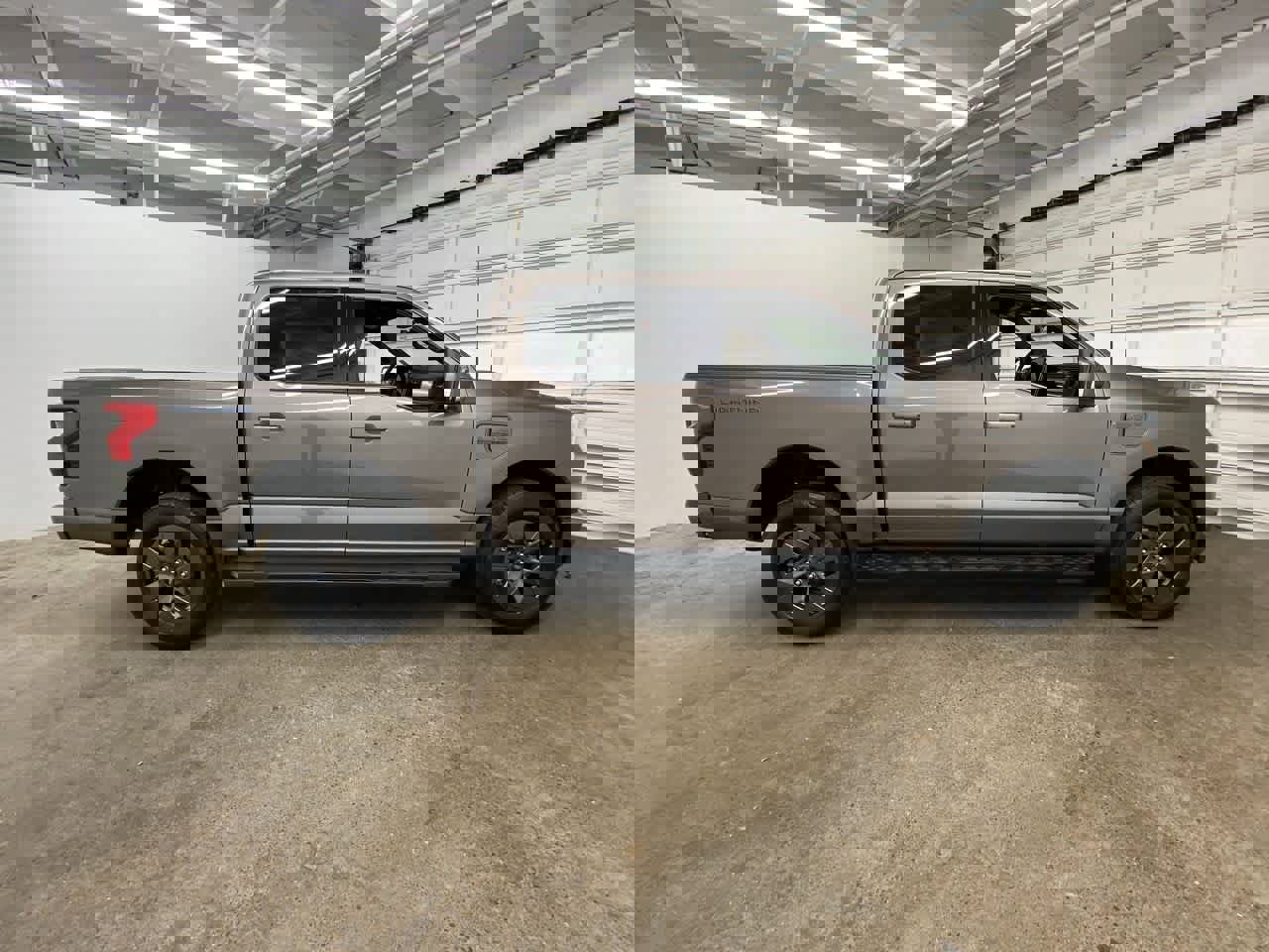 Used 2023 Ford F150 Lightning Lariat w/ Tow Technology Package image 7