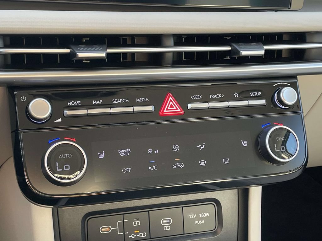Certified 2025 Hyundai Tucson Blue AWD/4WD image 19