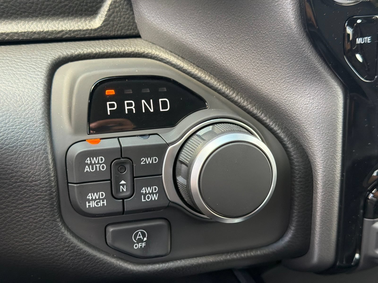 New 2027 RAM 1500 4x4 Crew Cab image 26