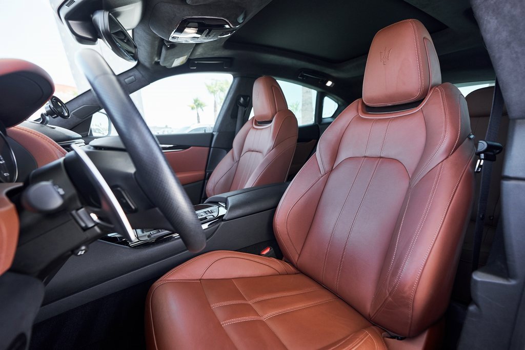 Used 2022 Maserati Levante Modena image 29