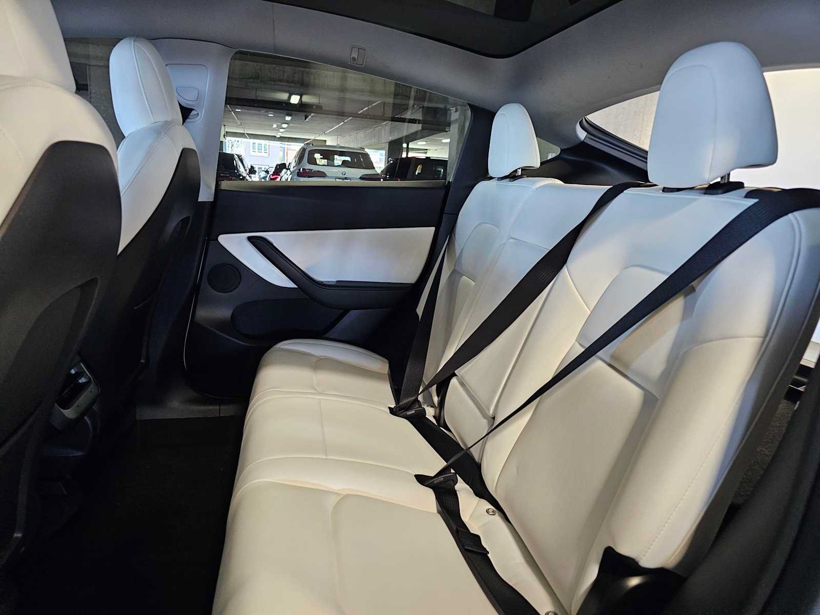 Used 2020 Tesla Model Y Performance AWD/4WD image 25
