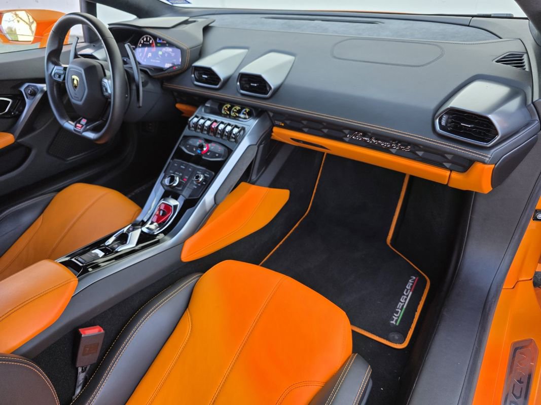 Used 2015 Lamborghini Huracan LP 610-4 image 26