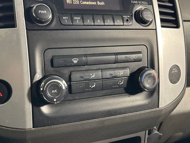 Used 2013 Nissan Frontier SV image 32