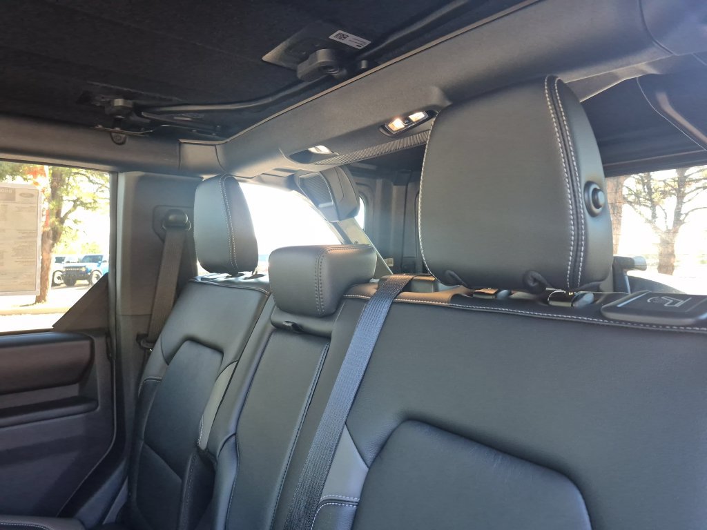 New 2026 Ford Bronco Outer Banks AWD/4WD image 19