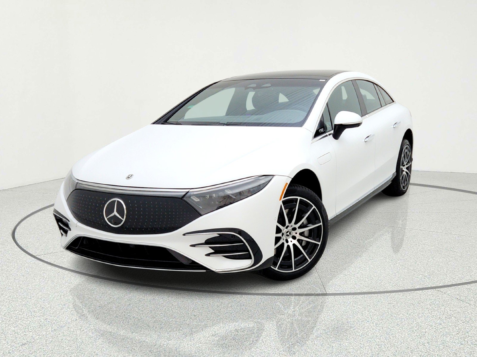 New 2026 Mercedes-Benz EQS 580 4MATIC Sedan image 2