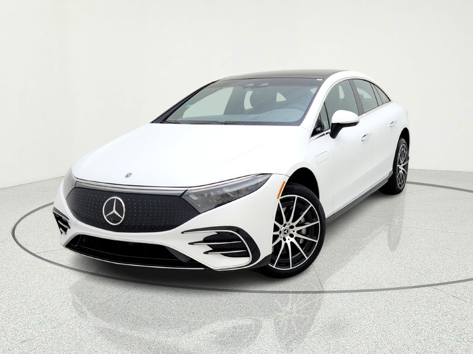 New 2026 Mercedes-Benz EQS 580 4MATIC Sedan image 2