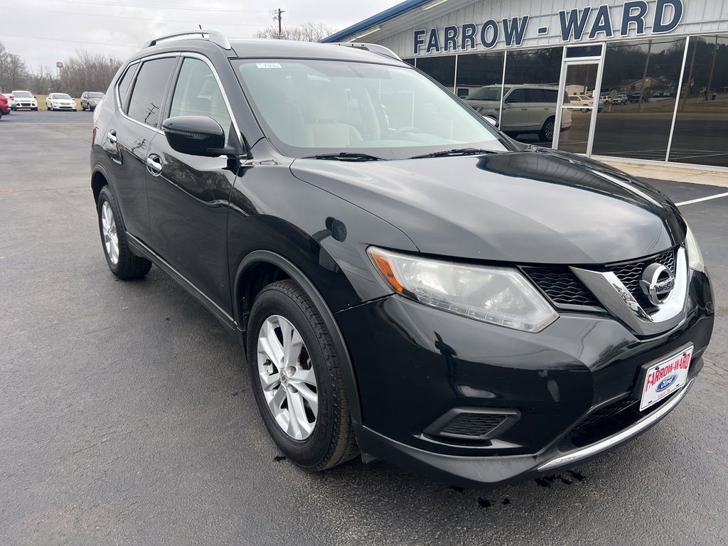 Used 2016 Nissan Rogue SV image 4
