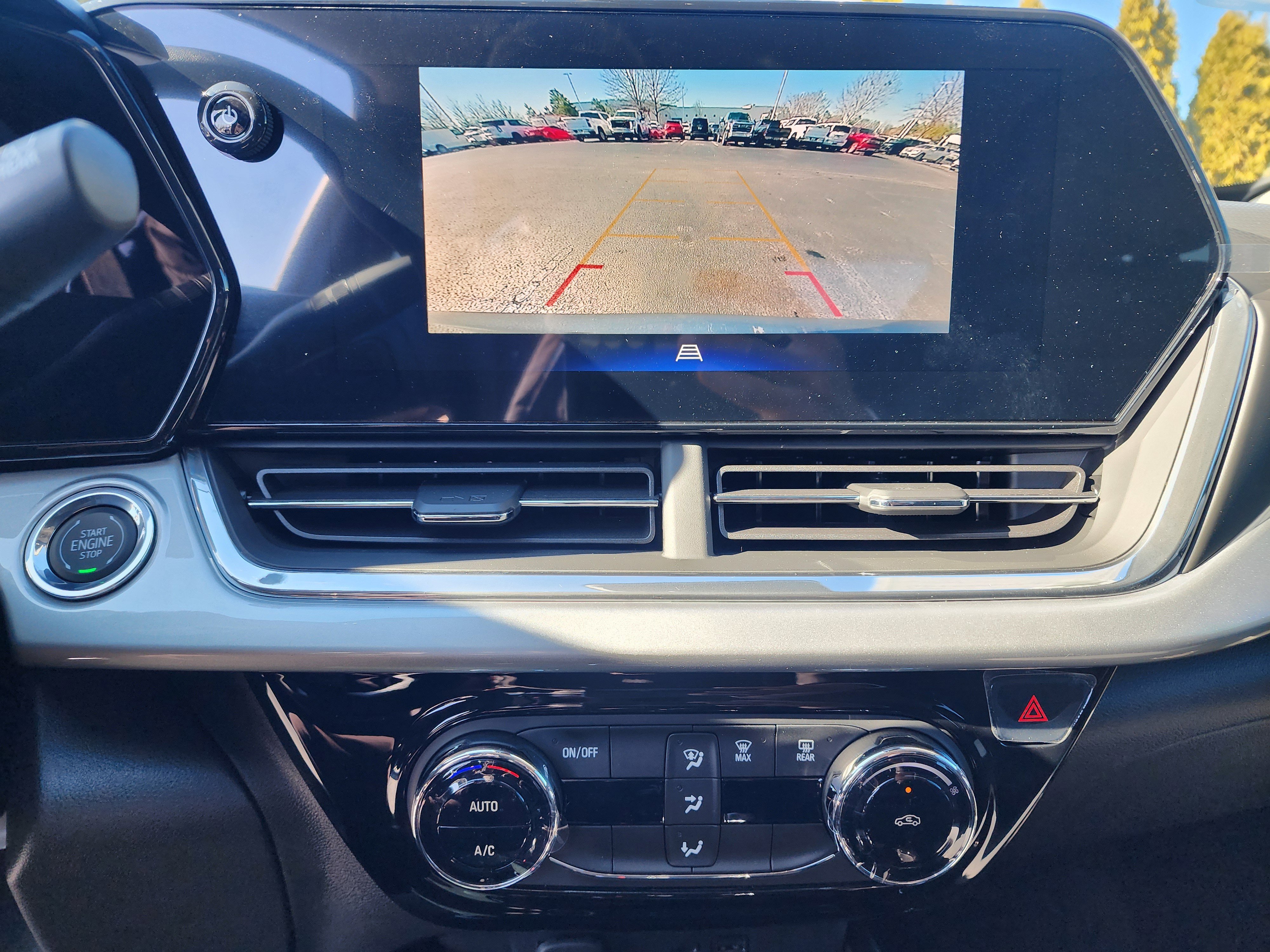 New 2026 Chevrolet Trax LT w/ Driver Confidence Package image 32