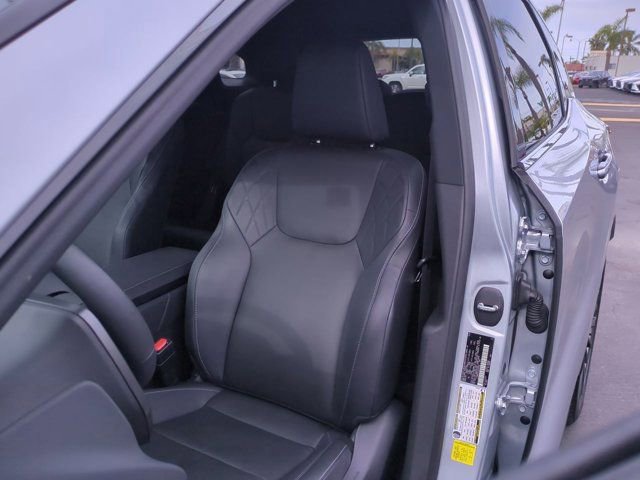 Used 2025 Lexus RX 350h w/ Convenience Package image 12