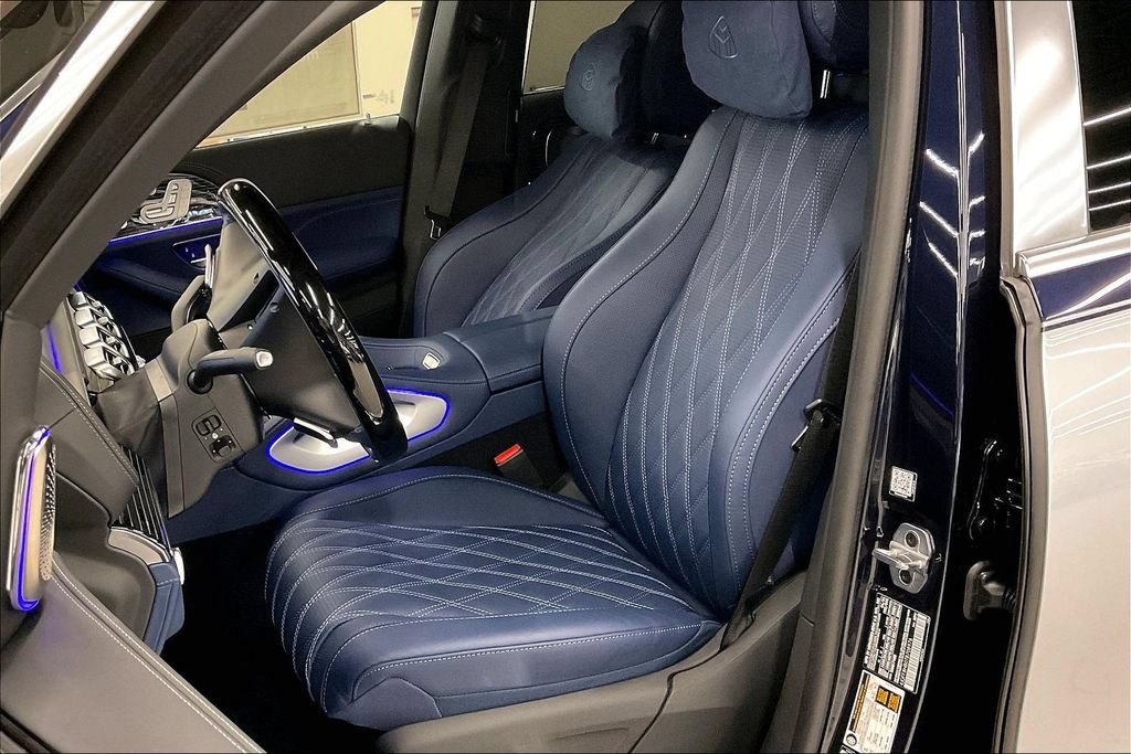New 2026 Mercedes-Benz Maybach GLS 600 4MATIC image 9