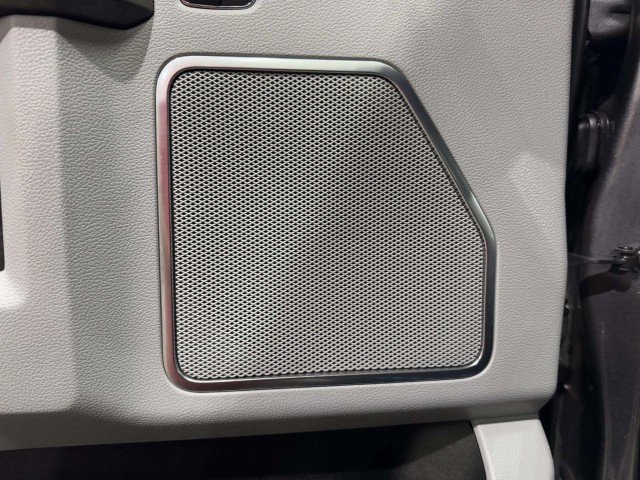 Used 2022 Ford F250 Limited w/ FX4 Off-Road Package image 25