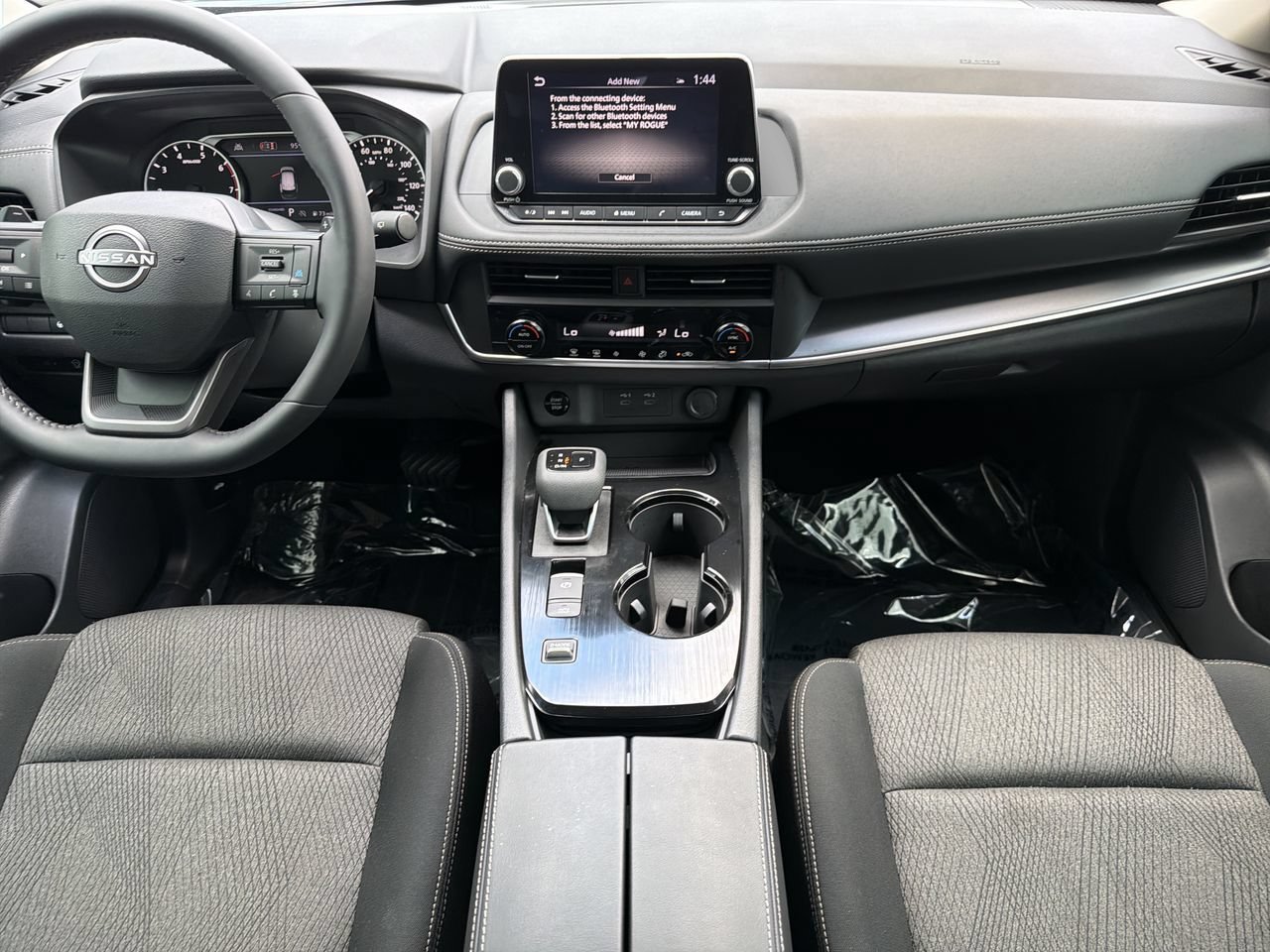 Used 2026 Nissan Rogue SV FWD image 15