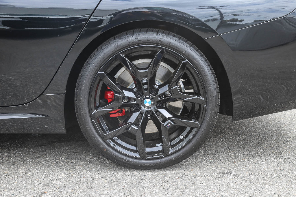 Used 2026 BMW M340i Sedan w/ Premium Package RWD image 8