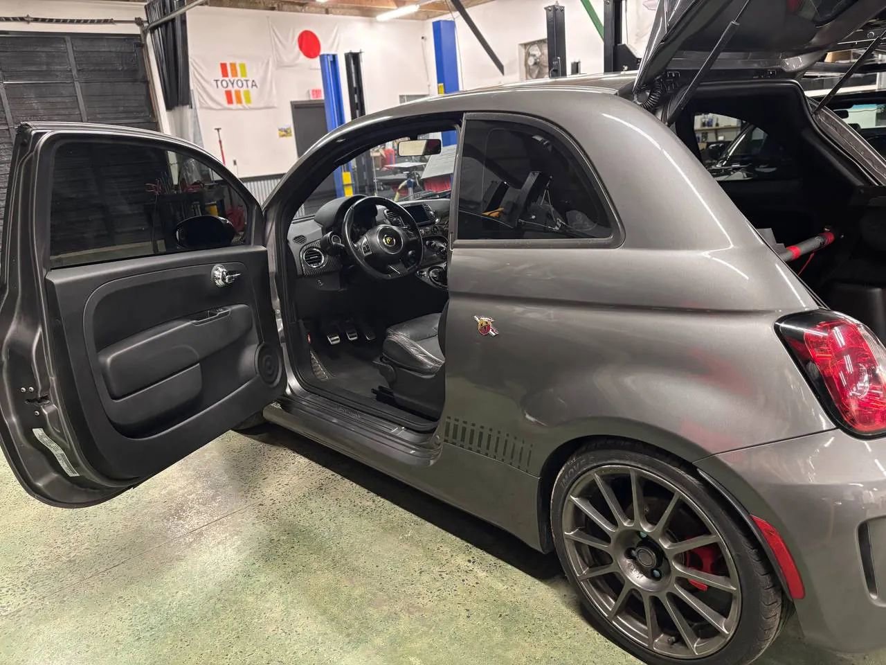 Used 2013 FIAT 500 Abarth image 15