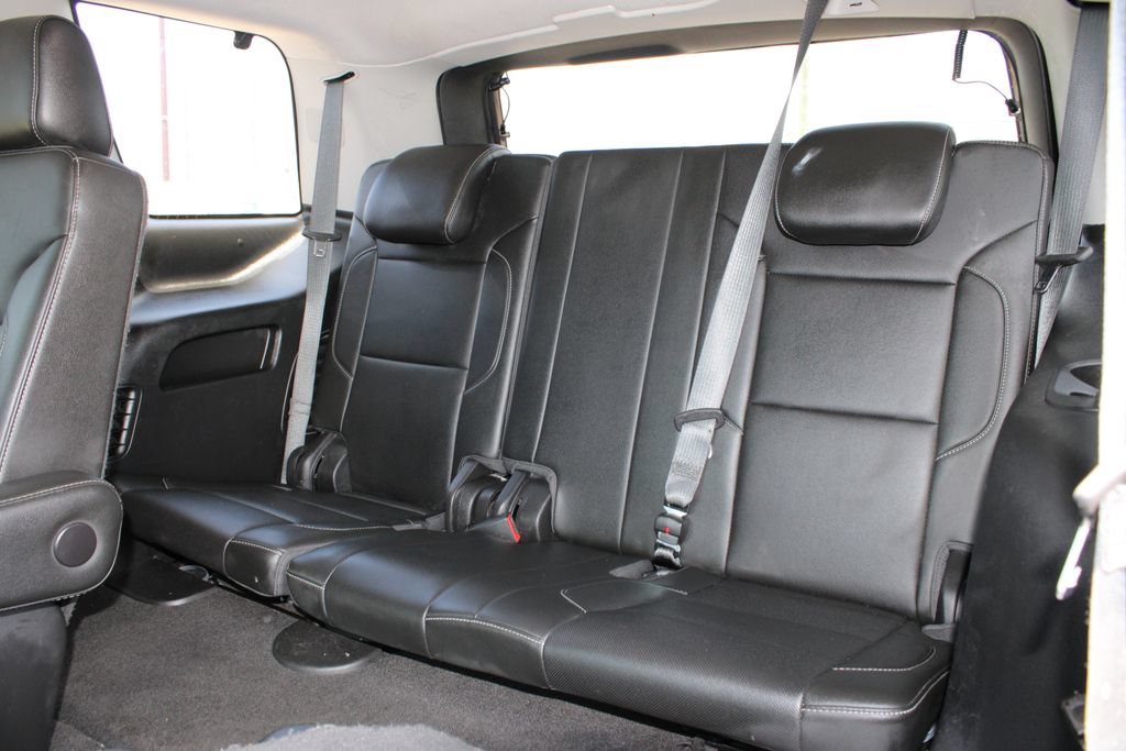 Used 2018 Chevrolet Tahoe Premier RWD image 7