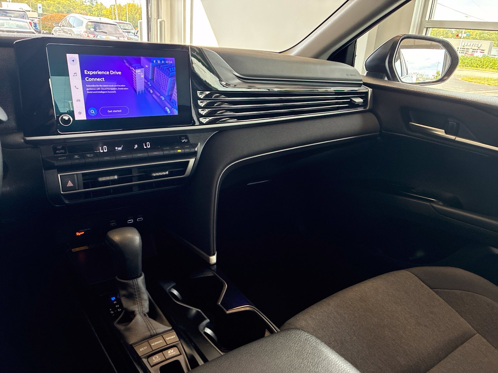 Used 2025 Toyota Camry LE FWD image 22