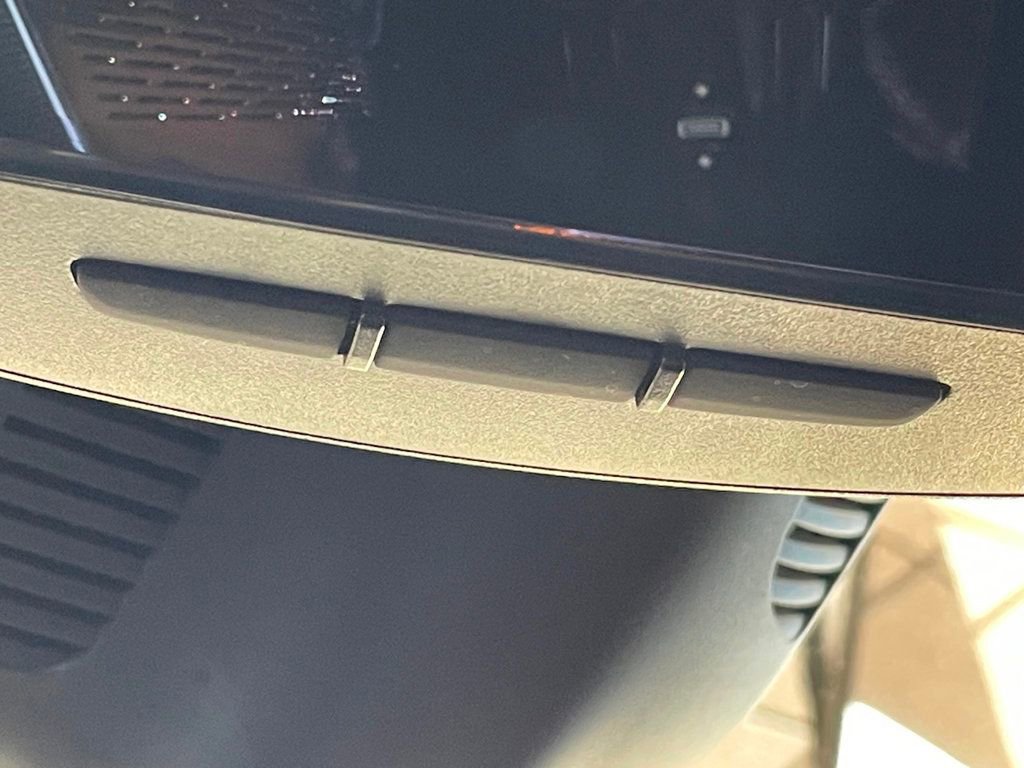 Used 2023 Mercedes-Benz C 43 AMG 4MATIC Sedan image 48