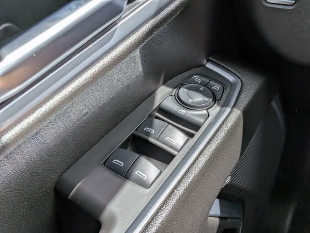 Used 2025 Chevrolet Silverado 1500 LT AWD/4WD image 19