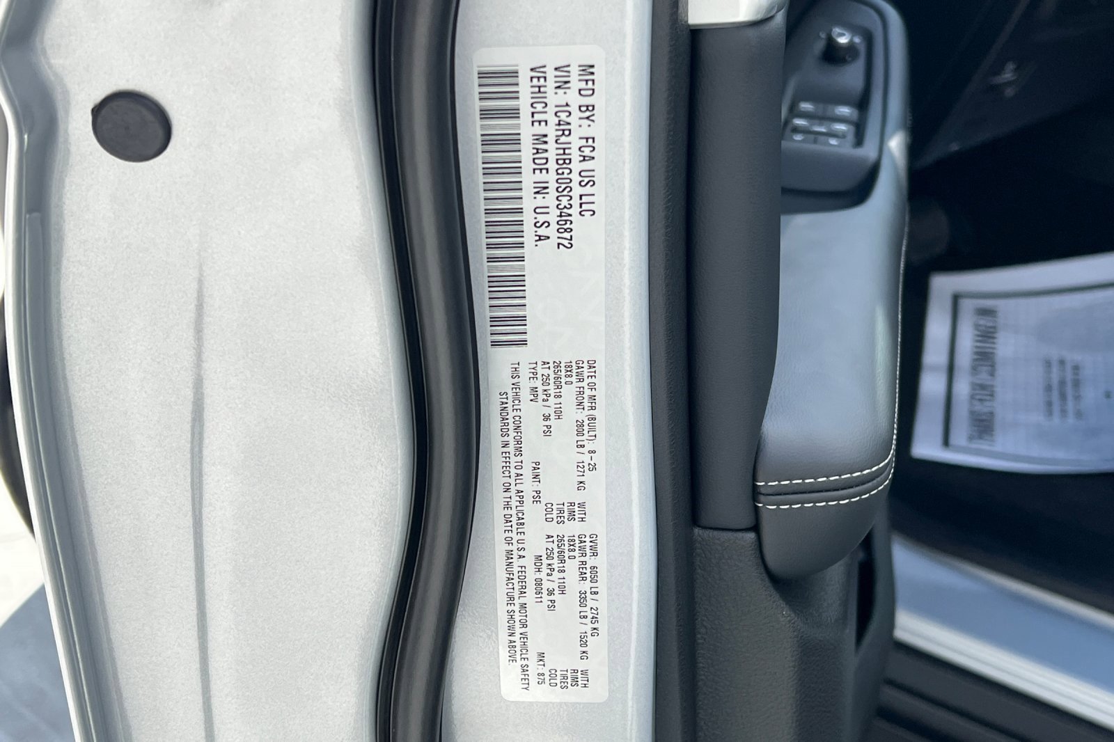 New 2025 Jeep Grand Cherokee Limited image 28