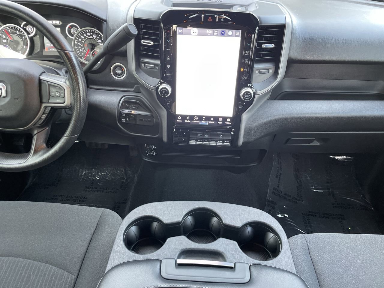 Used 2024 RAM 3500 Tradesman w/ Chrome Appearance Group image 15