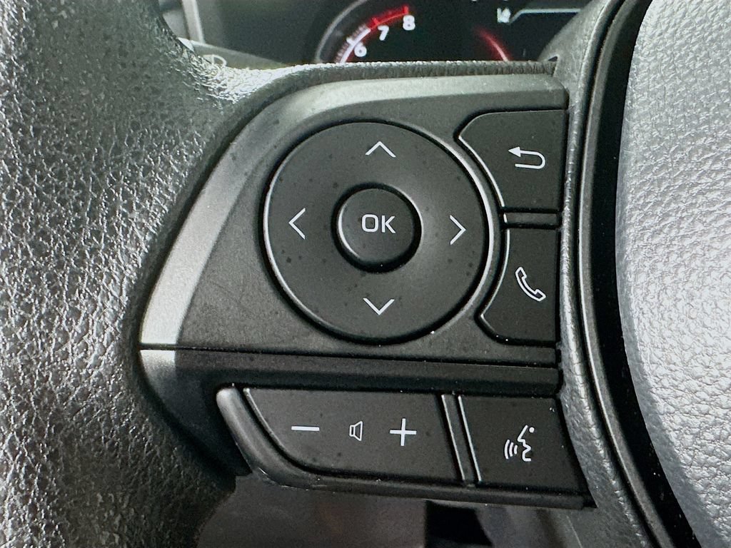 Used 2025 Toyota RAV4 LE AWD/4WD image 22