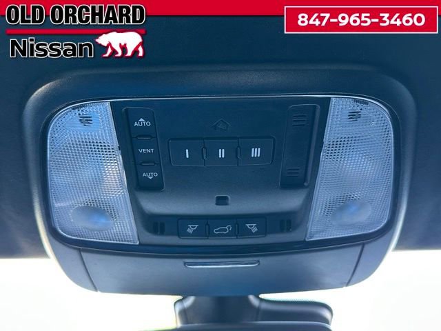 Used 2022 Dodge Durango R/T w/ Tow 'N Go Package AWD/4WD image 21