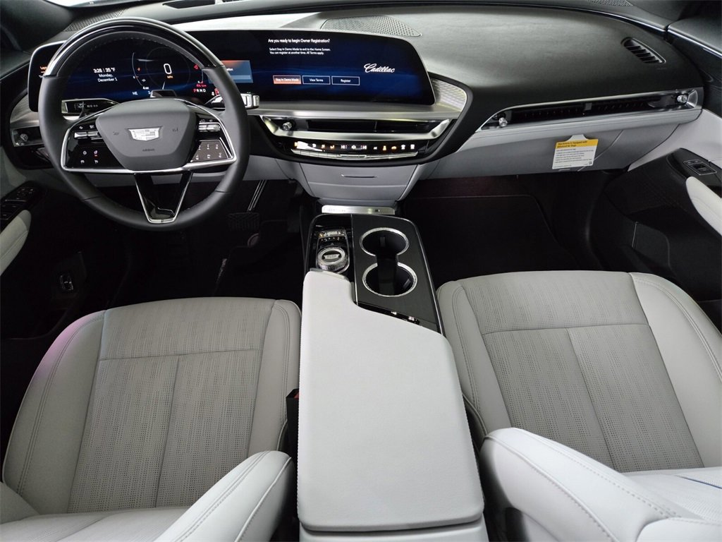 New 2026 Cadillac Lyriq Sport image 16