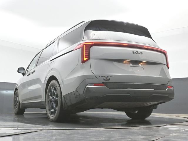 Used 2026 Kia Carnival SX Prestige image 33