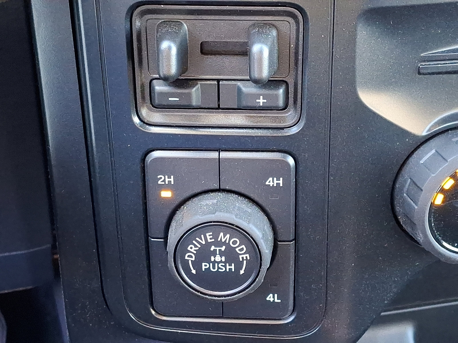 Used 2025 Ford F150 STX w/ Equipment Group 200A image 24