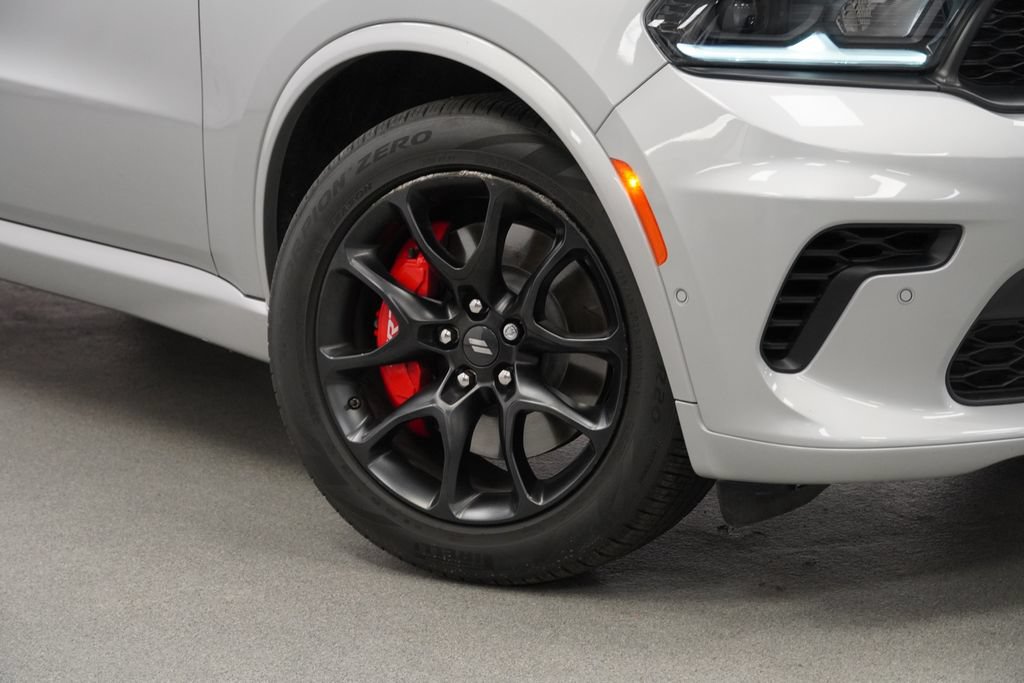 Certified 2024 Dodge Durango R/T AWD/4WD image 4