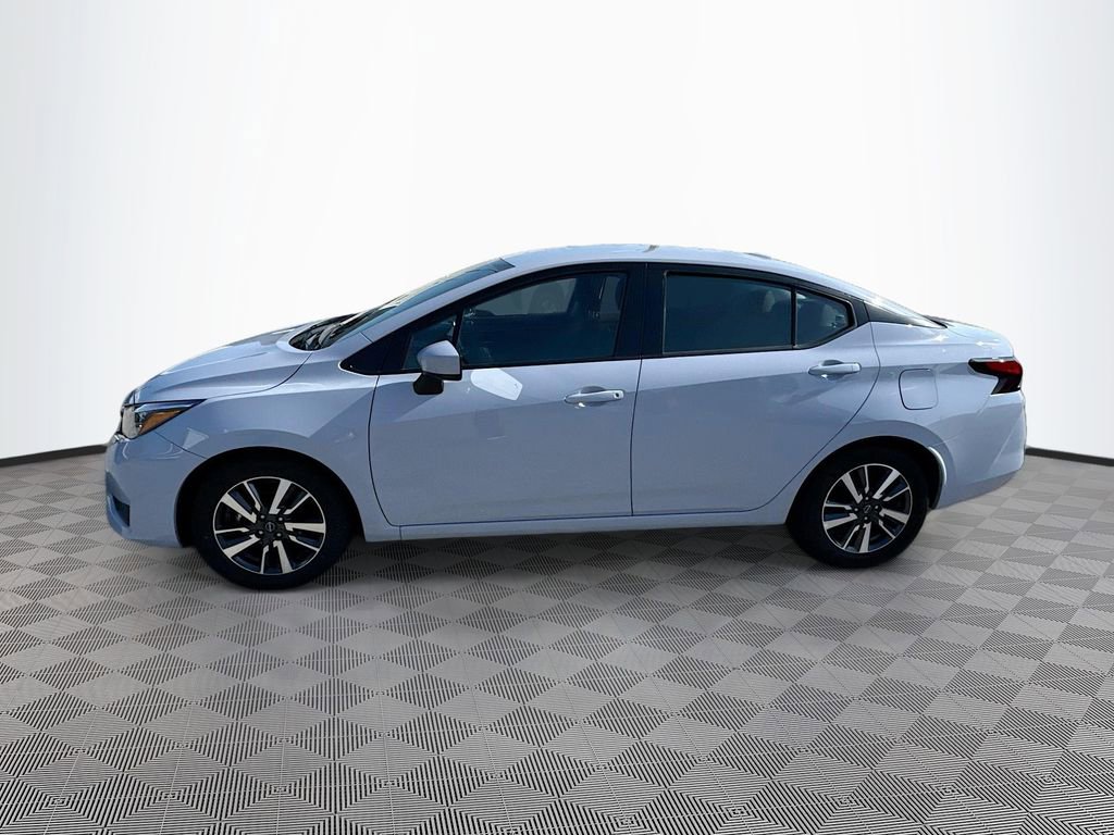 Used 2025 Nissan Versa SV image 8