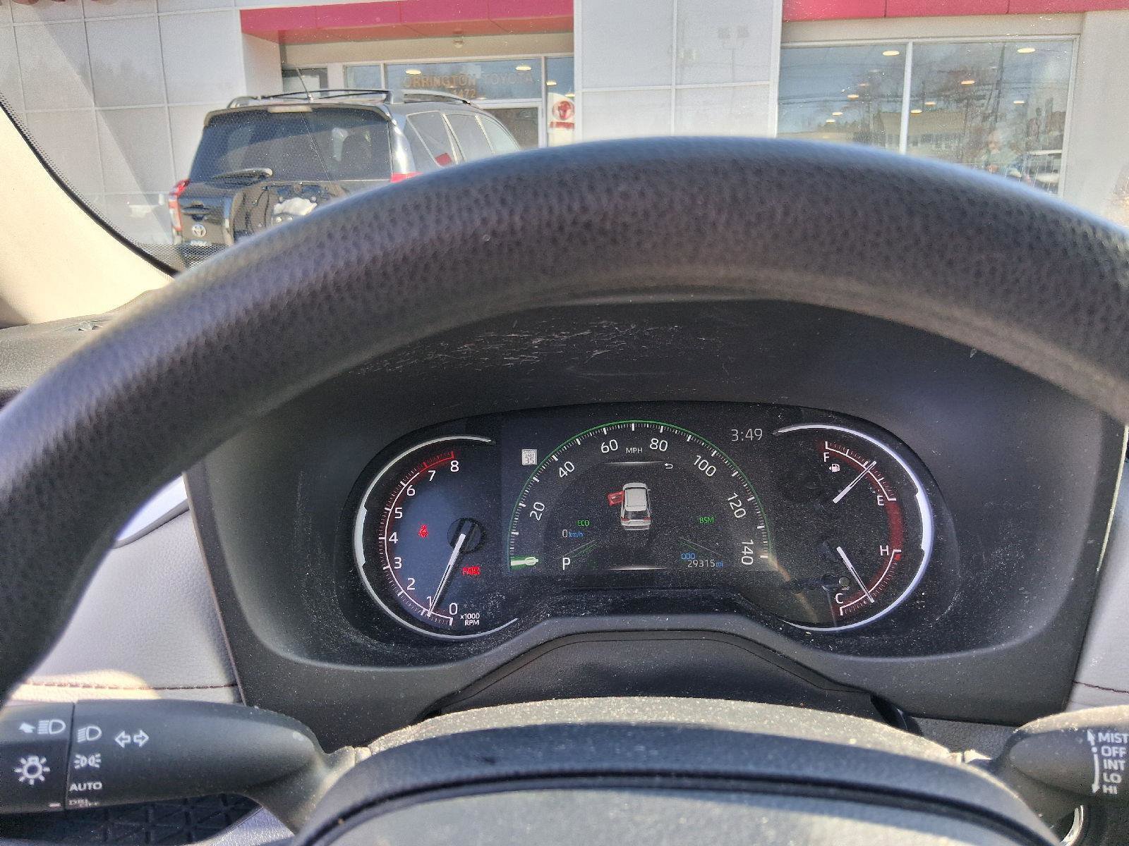 Used 2024 Toyota RAV4 XLE image 12