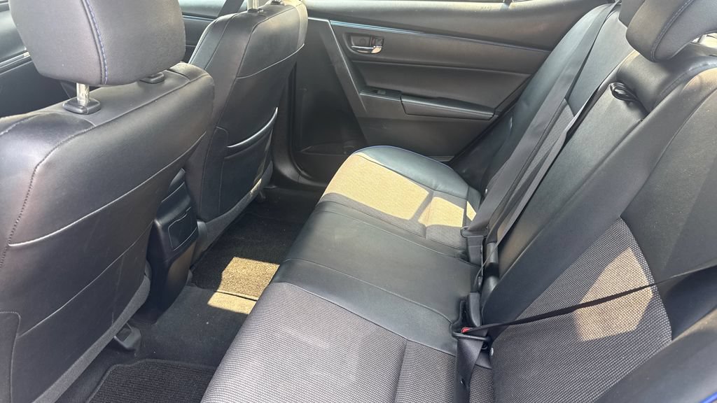 Used 2017 Toyota Corolla SE FWD image 10