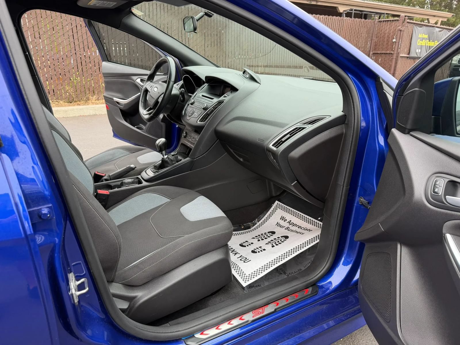 Used 2015 Ford Focus ST FWD image 13