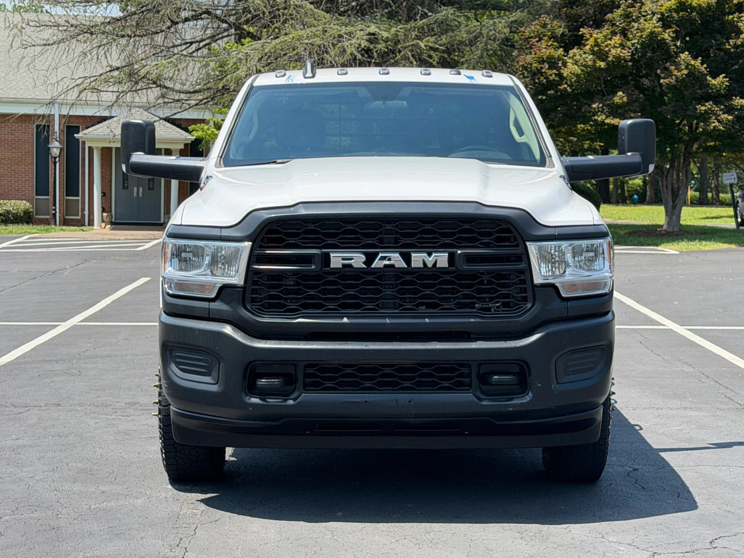Used 2020 RAM 3500 Tradesman w/ Max Tow Package AWD/4WD image 3