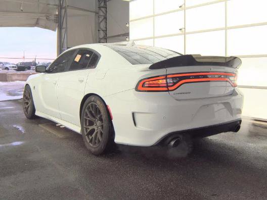 Used 2016 Dodge Charger SRT Hellcat image 4