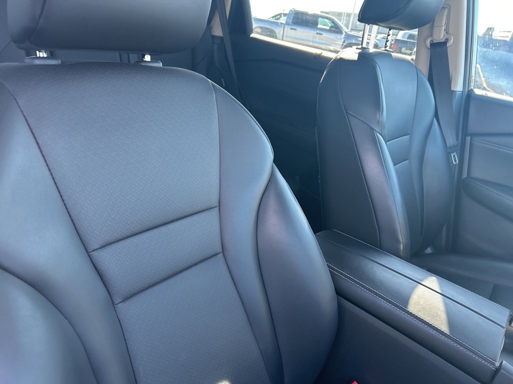 Used 2024 Nissan Rogue SV w/ SV Premium Package image 6