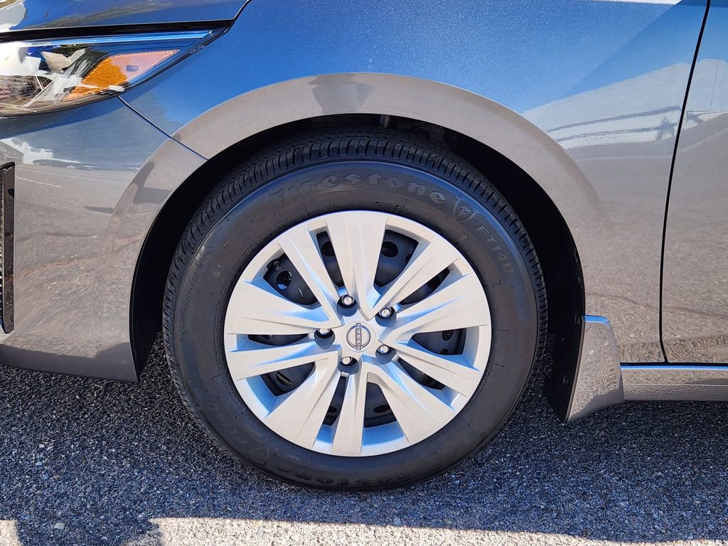 Used 2025 Nissan Sentra S image 16