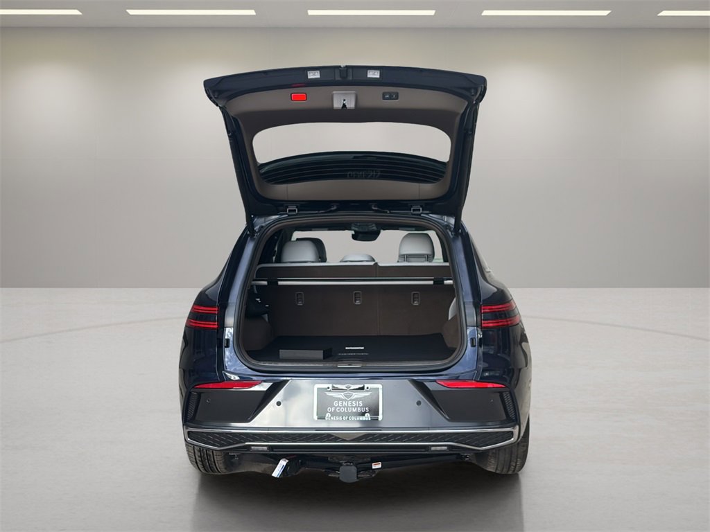 New 2026 Genesis GV70 2.5T Advanced image 9