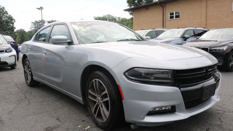 Used 2019 Dodge Charger SXT AWD/4WD image 7