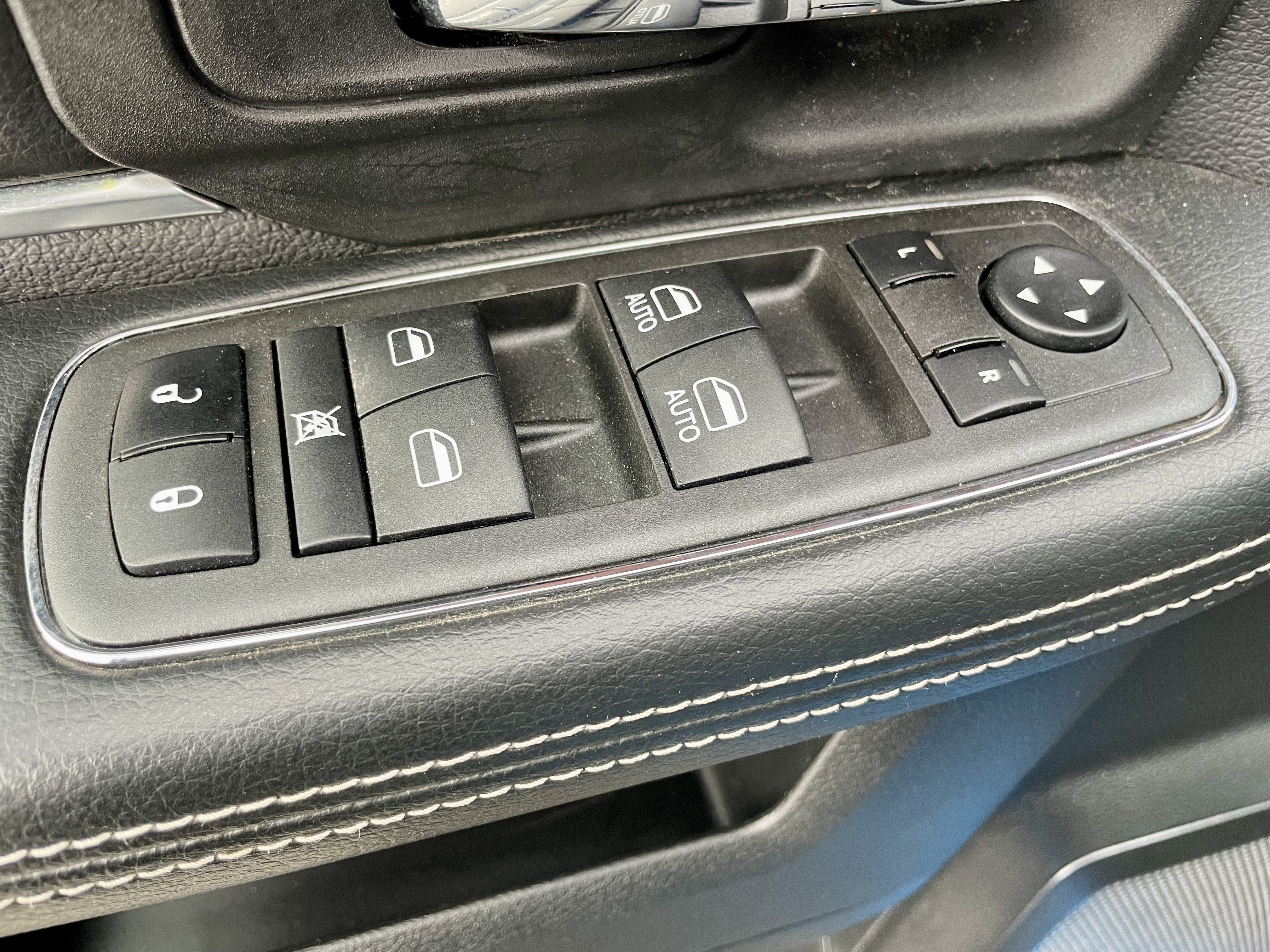 Used 2022 RAM 1500 Warlock w/ Trailer & Traction Group AWD/4WD image 11