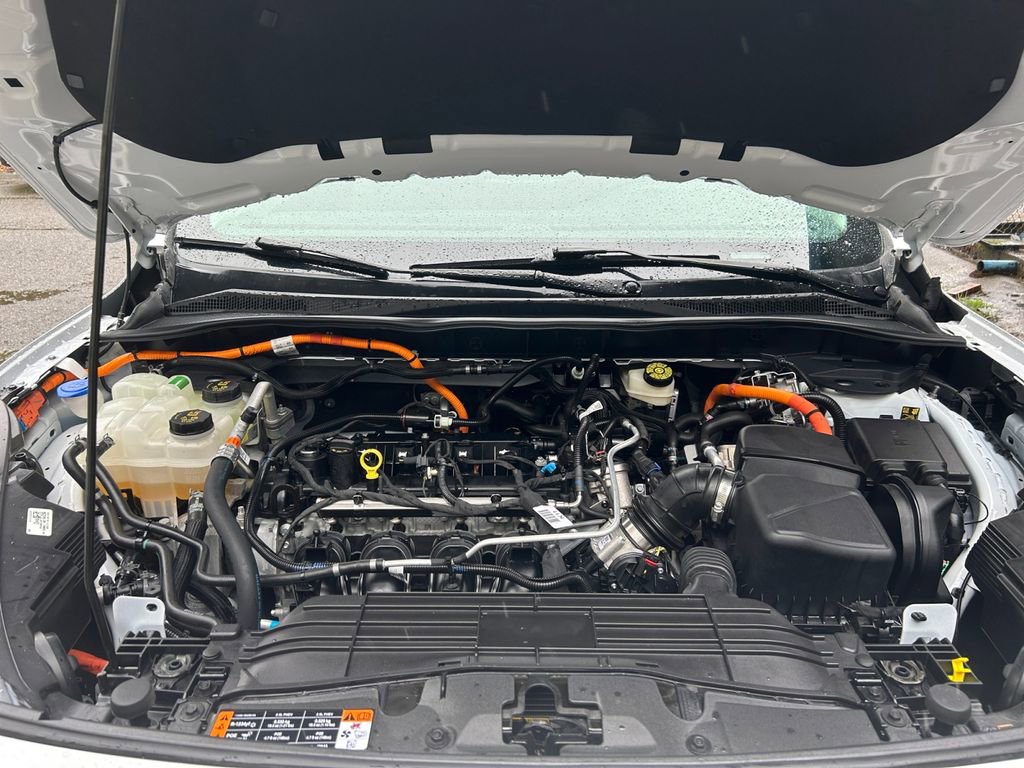 Used 2022 Ford Escape SE AWD/4WD image 30